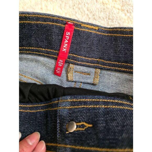Spanx Denim Trouser Short, 6" XS $118 - Picture 7 of 8